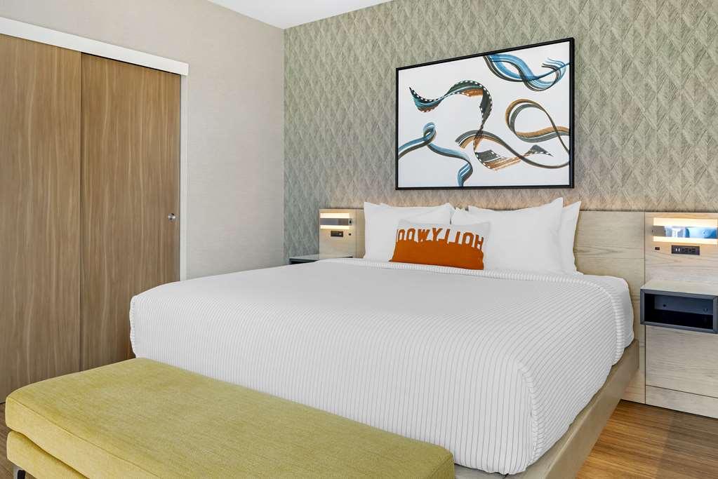 Cambria Hotel Burbank Airport الغرفة الصورة