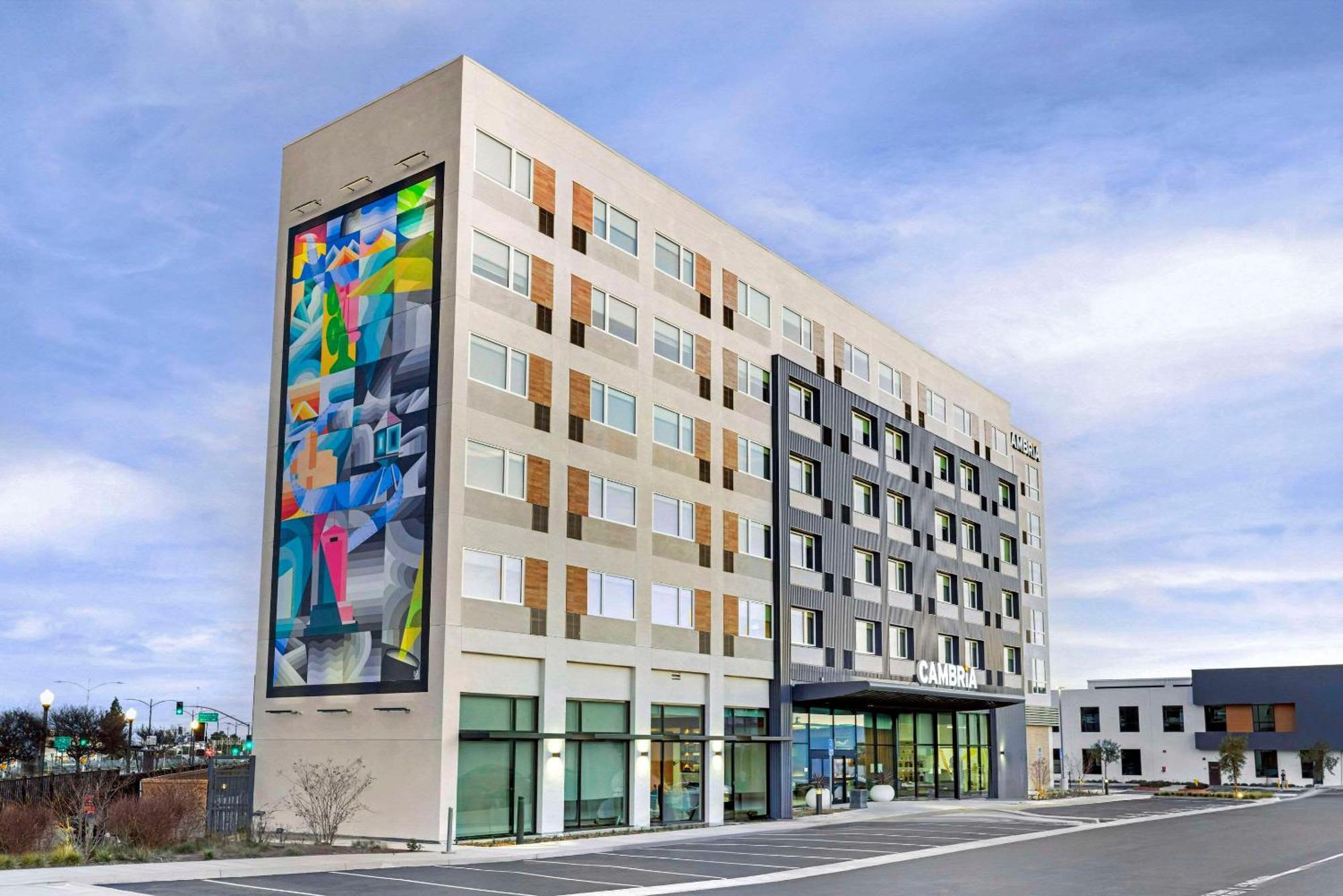 Cambria Hotel Burbank Airport المظهر الخارجي الصورة