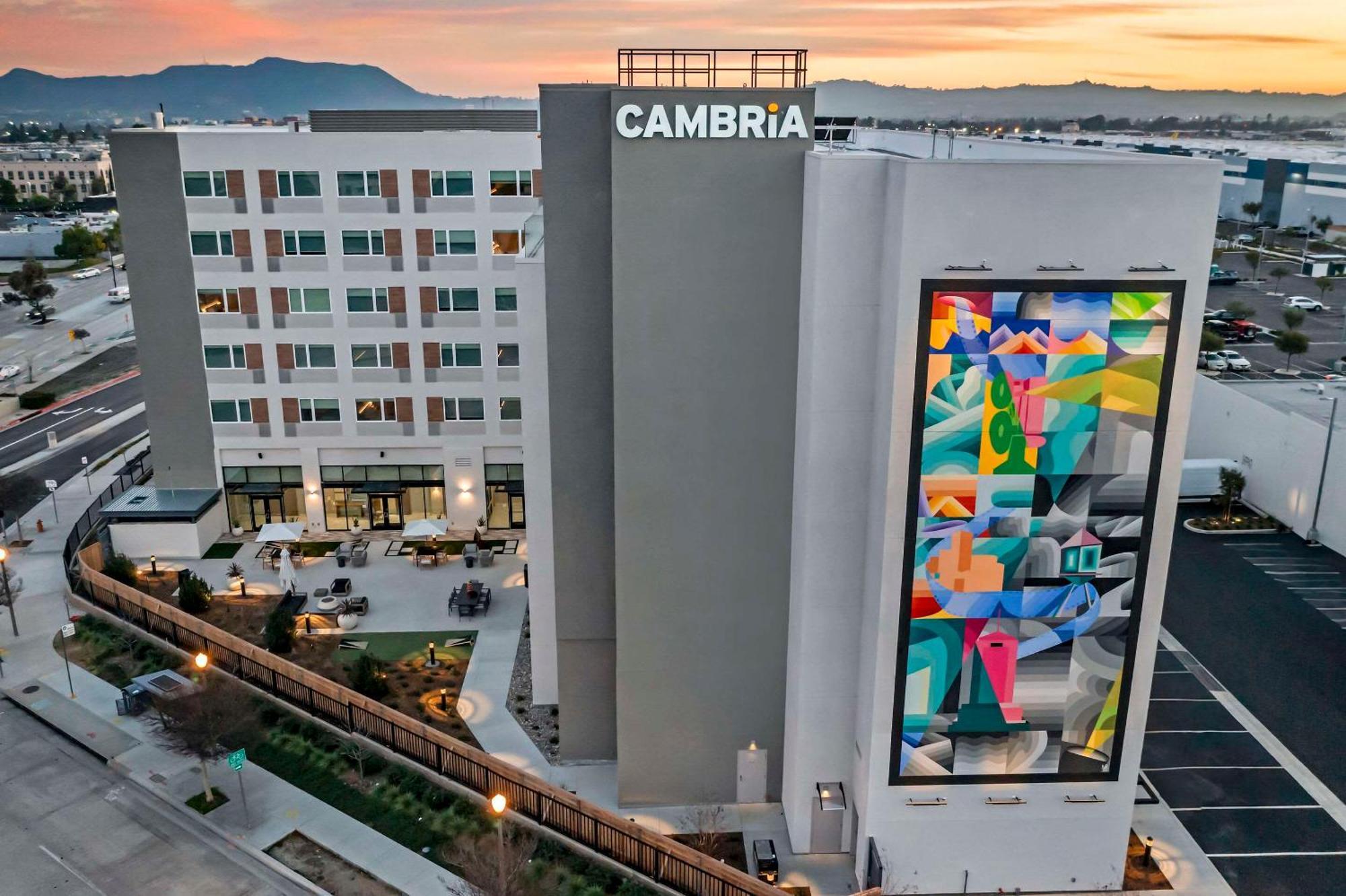 Cambria Hotel Burbank Airport المظهر الخارجي الصورة