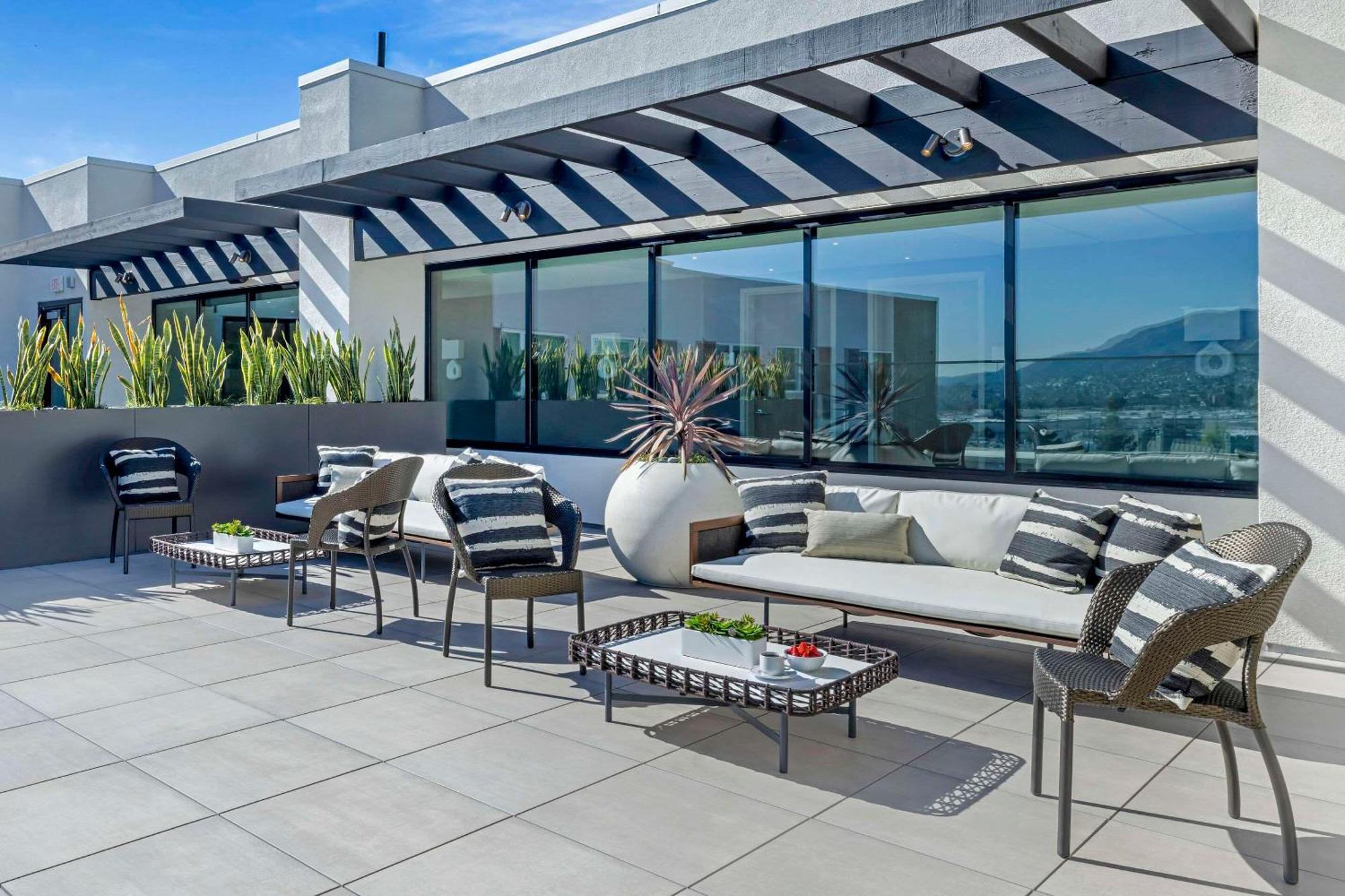 Cambria Hotel Burbank Airport المظهر الخارجي الصورة