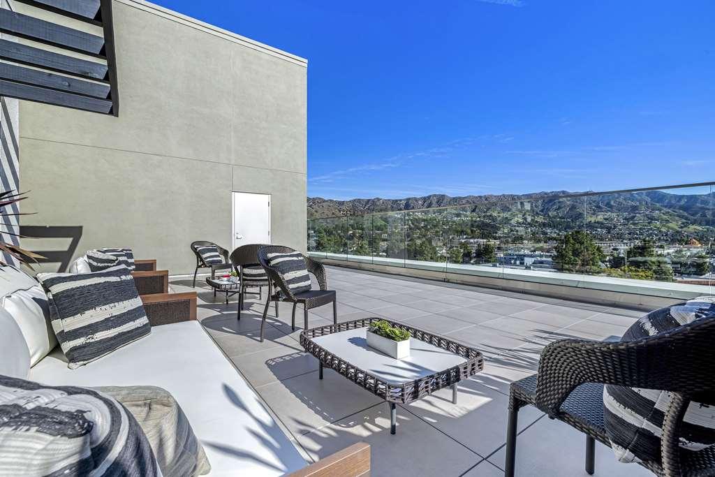 Cambria Hotel Burbank Airport الغرفة الصورة